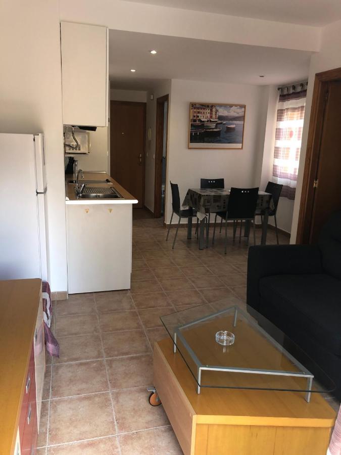 Fmm Apartamentos La Nucia Benidorm Holidays Apartments Eksteriør billede